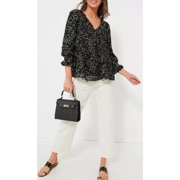 Tuckernuck NWT Nightly Organza Easton Black Gold Blouse Size Large - Picture 14 of 16